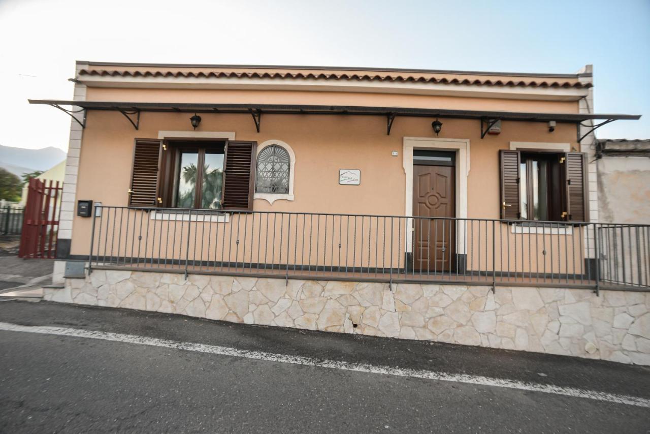 Villa I Colori Dell'Etna à Santa Venerina Extérieur photo